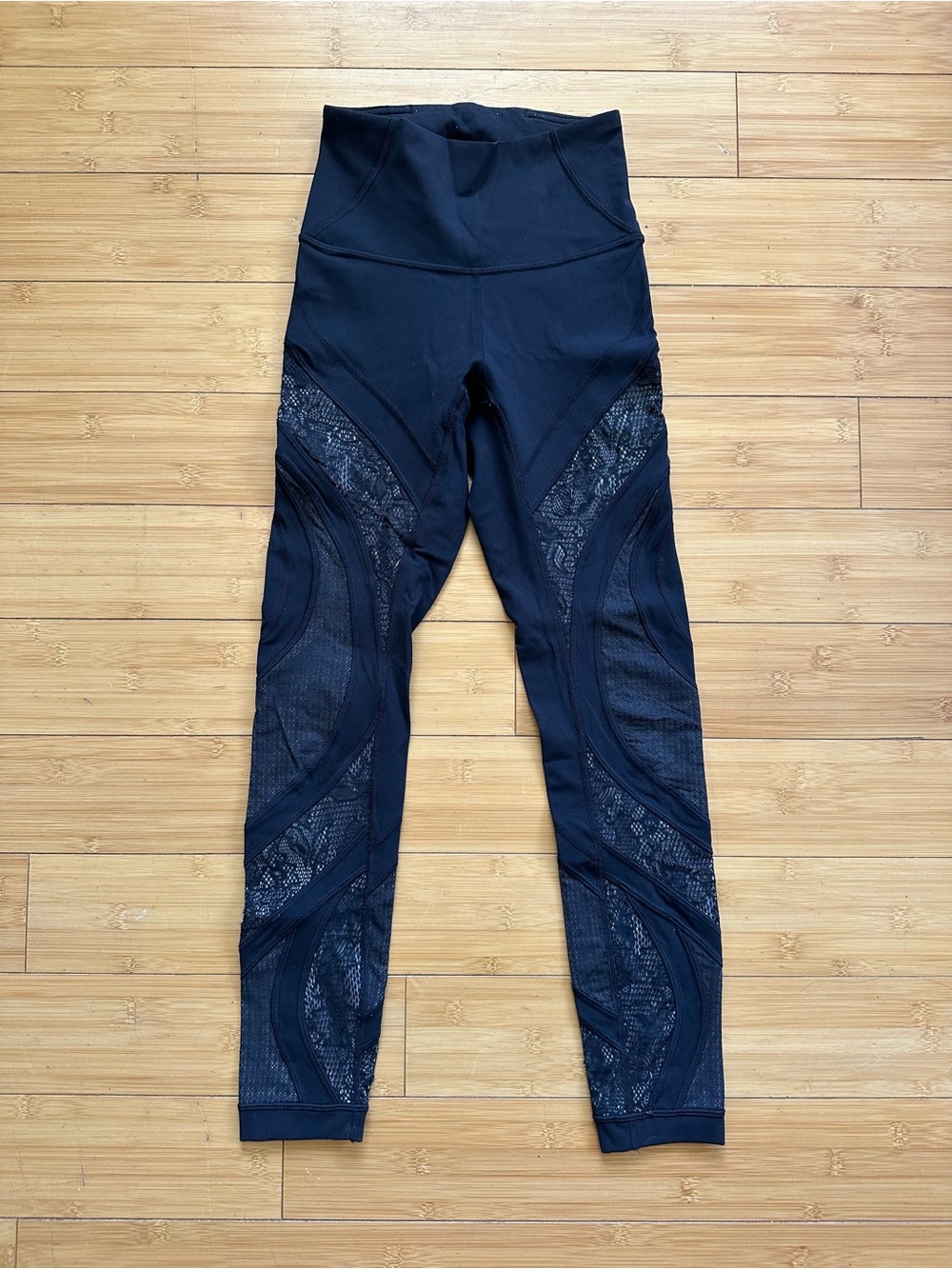 lululemon athletica Black High-Waist Mesh Panel Leggings